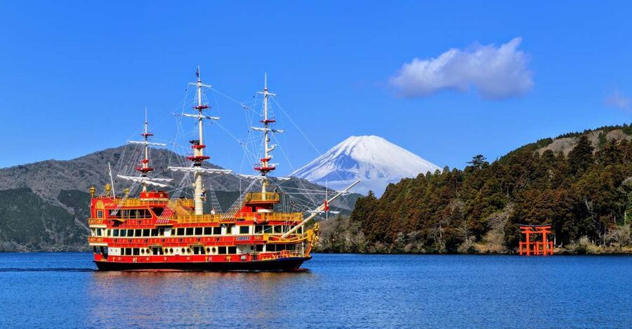 Tokyo: Mt. Fuji 5th Station & Hakone Cruise 1-Day Bus Tour - How the Morning From Shinjuku Sets the Tone
