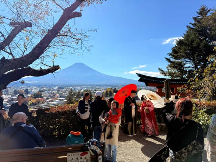 Tokyo:Mt Fuji & Hakone Day Tour with English Speaking Driver - Mount Fuji 5th Station: views first, and the rules you should know
