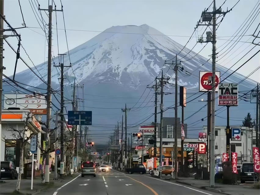 Tokyo: Mt. Fuji & Lake Kawaguchi Instagram Full Day Trip - Weather reality: when Fuji hides, the day still works