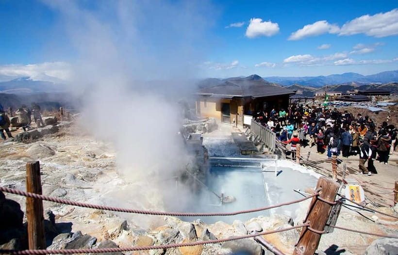 Tokyo: Mt. Fuji Tour, Hakone Ropeway, Owakudani, Lake Ashi - Lunch Without the Guesswork, and Why Snacks Matter