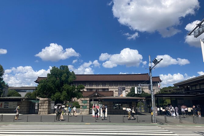 Tokyo National Museum Private Tour - A private guide at Ueno: why this museum trip feels efficient