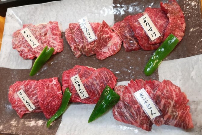 Tokyo Night Foodie Tour in Shinjuku - Seasonal Sushi, Wagyu Beef - Wagyu Beef on Shichirin Stoves: The Main Event