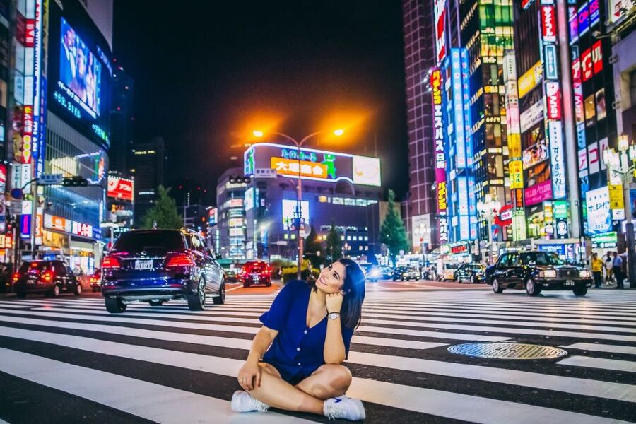 Tokyo: Photo Shoot with a Private Vacation Photographer - Who This Is For: Families, Couples, Friend Groups, and Anniversaries