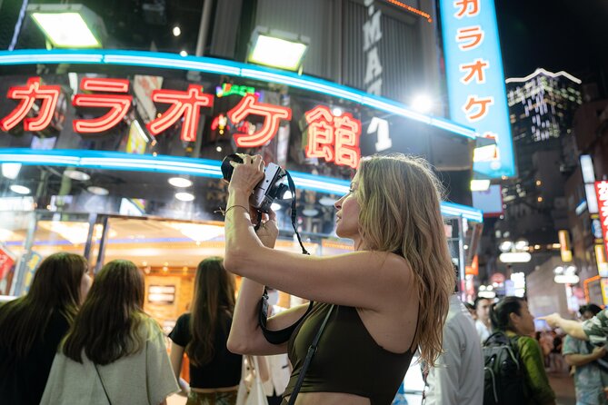 Tokyo Portrait Tour with a Professional Photographer - Stop 2: Shibuya Crossing, Getting the Famous Chaos in Focus