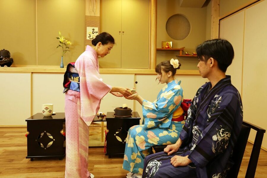 Tokyo: Practicing Zen with a Japanese Tea Ceremony - Should you book this Zen practice tea ceremony near Tokyo Tower?