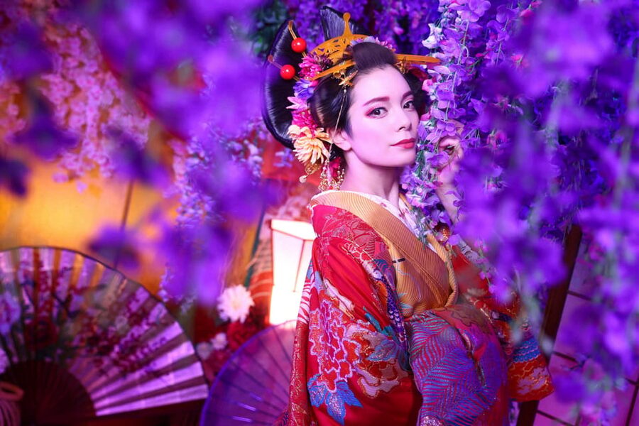 Tokyo: Private Makeover Photography Studio in Luxury Kimono - Key Points at a Glance