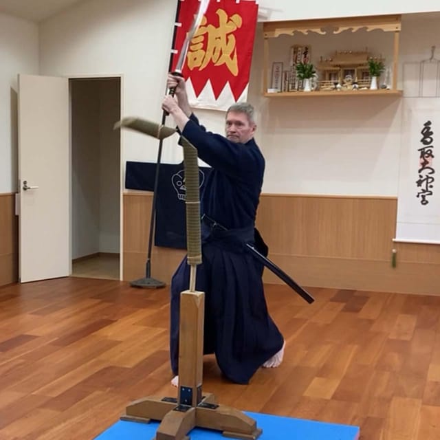 Tokyo: Samurai Sword Academy in the Hometown of Last Samurai - Your two-hour progression: from stance to cutting