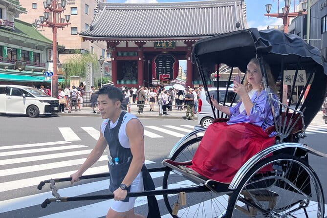Tokyo: Shibuya Highlights Walking Tour & Secret View Spot - Who should book this Shibuya highlights tour