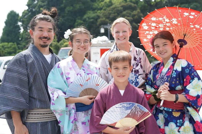 :Tokyo,Shibuya/ Pro Photography in Kimono / English-Friendly - Studio Photos Plus Outdoor Choices Near Shibuya