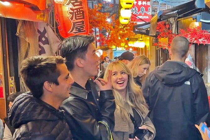 Tokyo: Shinjuku Bar Hopping & Night Walking Tour - Price and value for a $30 Shinjuku intro