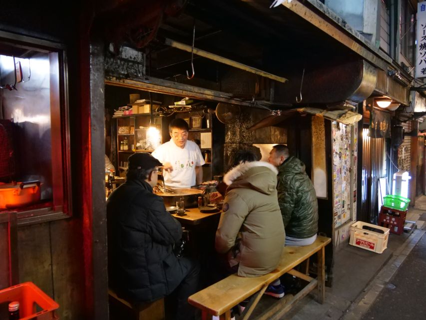 Tokyo: Shinjuku Bar Hopping with All-You-Can-Drink & Dinner - Food Choices: What You’ll Likely Taste and How Vegetarian Options Work