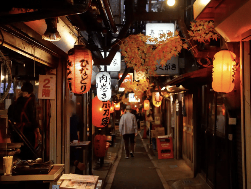 Tokyo: Shinjuku Local Bar and Izakaya Guided Walking Tour - Why Shinjuku izakaya hopping is a smart first Tokyo night