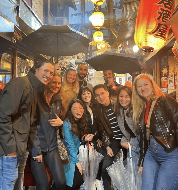 Tokyo: Shinjuku Local Bar and Izakaya Guided Walking Tour - Stop 1: Omoide Yokocho, red lantern izakaya alley life
