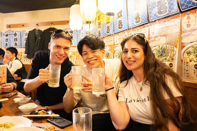 Tokyo: Shinjuku Local Bar Hopping Walking Tour - Stop 2: Kabukicho izakaya hour, where the night heats up