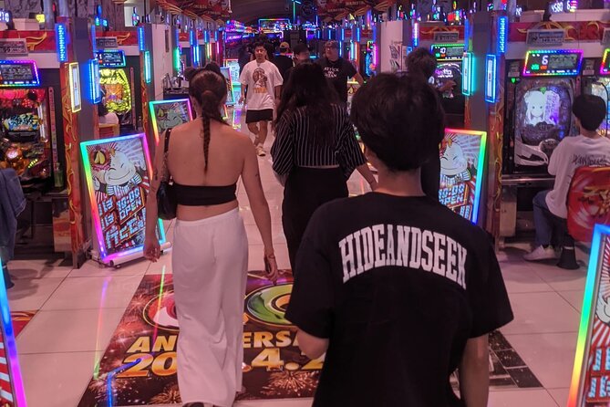 Tokyo Shinjuku Night Tour with Pachinko Gaming Experience - Stop 1: Kabukicho back streets and Shinjuku’s street-level “ecosystem”