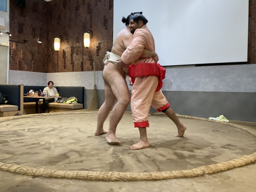 Tokyo: Sumo Experience and Chanko Nabe Lunch - The playful duel part, and how to get the most from it