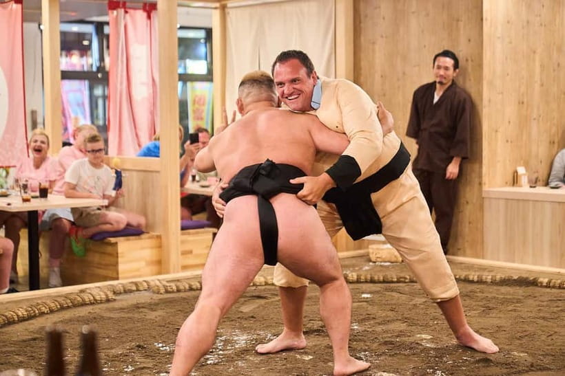 Tokyo Sumo Experience: Chanko & Mochi with a Former Pro - Key things you’ll notice right away