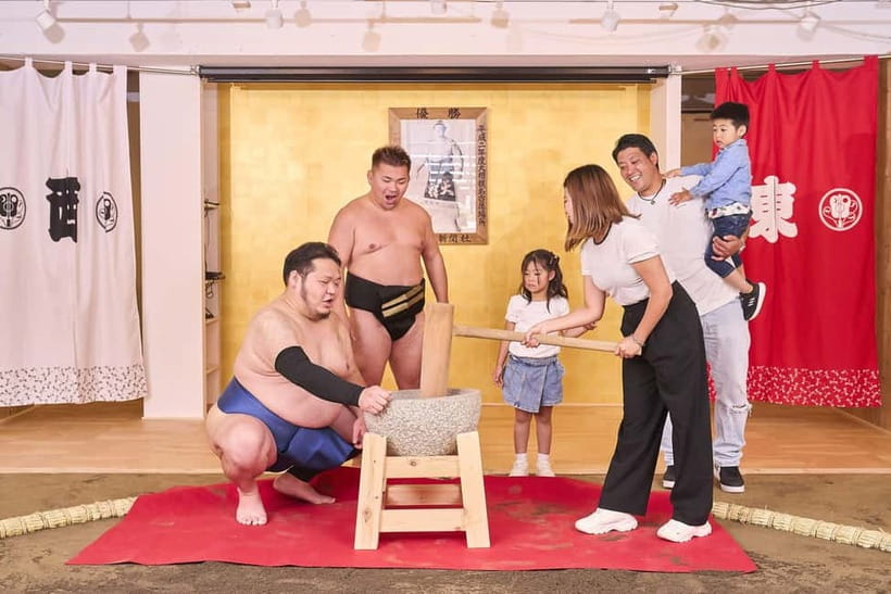 Tokyo Sumo Experience: Chanko & Mochi with a Former Pro - Trying sumo on the dohyo: technique, timing, and laughs