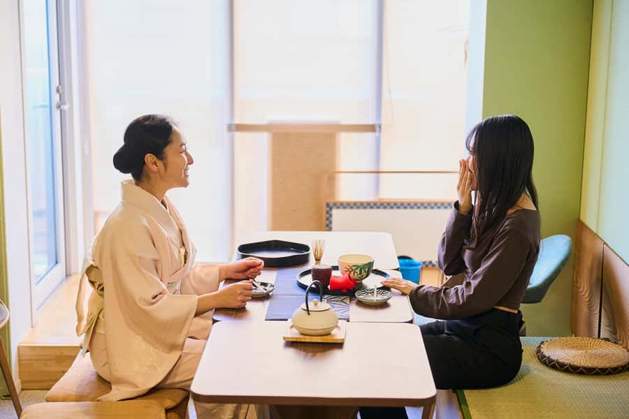 Tokyo: Tea Ceremony & Japanese Traditional Sweets - English Guidance Meets Otemae: How the Tea Master Teaches