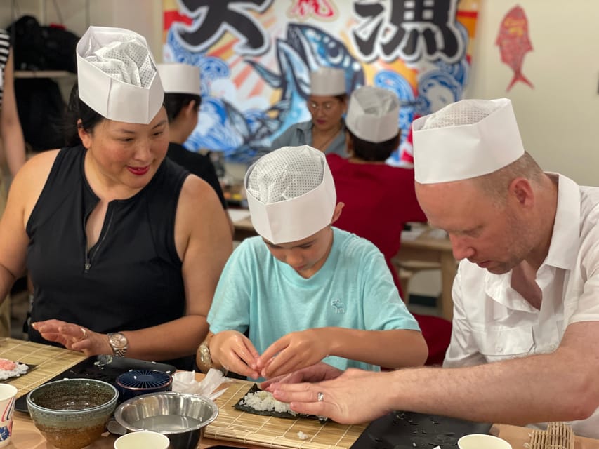 Tokyo: Tsukiji Fish Market Sushi Making Class with Pro Chef - Tsukiji Makes Sushi Feel Real, Fast