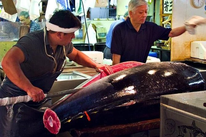 Tokyo Tsukiji Food & Culture 4hr Private Tour with Licensed Guide - Toyosu Market Stop: What You See Depends on the Day