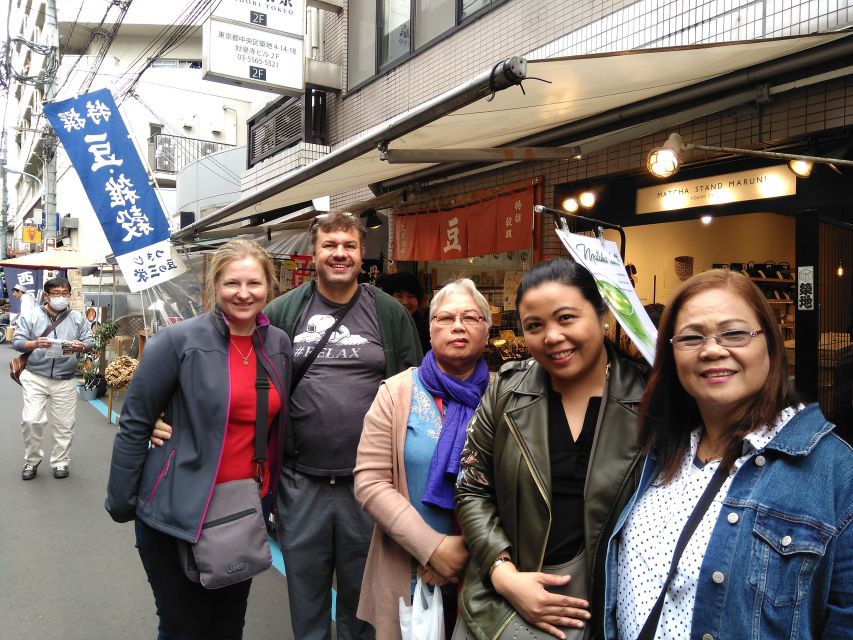Tokyo Tsukiji Food & Culture Private Tour Licensed Guide - Food tastings: how the guide turns browsing into eating