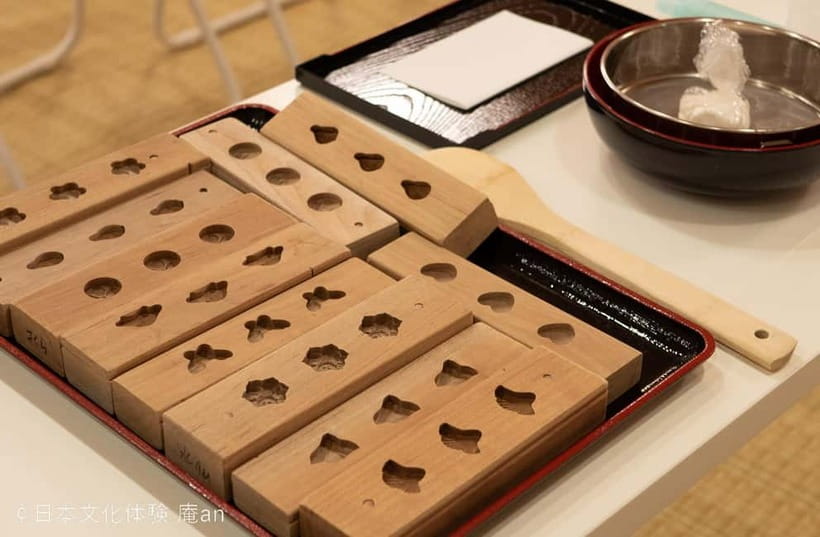 Tokyo: Two Types of Japanese Sweets Making and Tea Ceremony - Price and what it gives you, not just the number