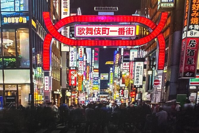 Tokyo VIP private nightlife tour with a local insider - Choosing Your Neighborhood Vibe: Shinjuku, Shibuya, or Roppongi