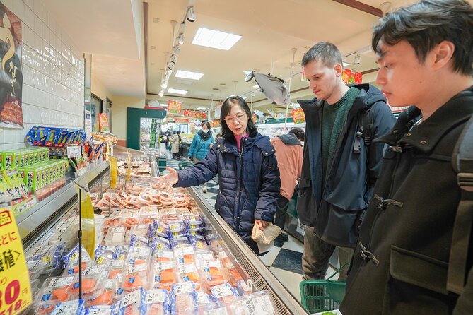 Tokyo Washoku 4-hour Cooking Class: From Market to Table - The cooking studio setup, group size, and your comfort