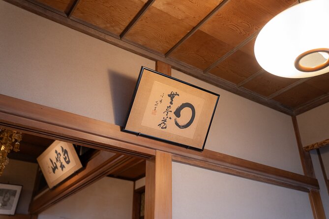 Tokyo Zen Meditation at Private Temple with Monk - Photos With the Monk: Capturing the Moment Without Turning It Into a Show