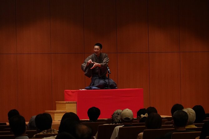 Traditional Japanese Comedy, Juggling & Magic Live Show in Tokyo - Rakugo Comedy: Storytelling, Punchlines, and Simple Participation