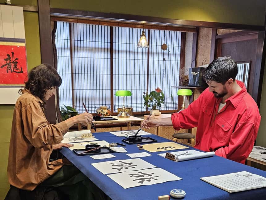 Try Mindful Calligraphy Near Kanazawa's Ninja Temple - Getting oriented fast: scripts, tools, and what you will be learning