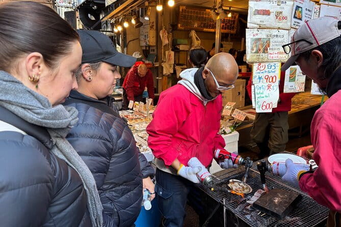 Tsukiji Fish Market Private Food Tour in Tokyo - Tsukiji Hongwanji to Seafood: How This Private Tour Actually Helps