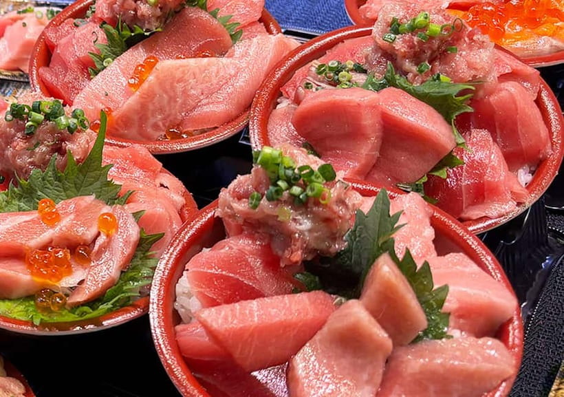 Tsukiji Fish Market: Street Food & Culture Walking Tour - The fish-cutting show at Jogai Market: why this is the main event
