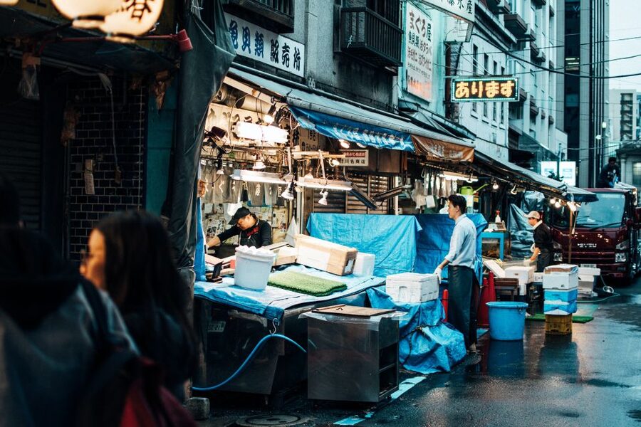 Tsukiji: Outer Market Walking Tour & Sake Tasting Experience - Key Things You Should Know Before You Go
