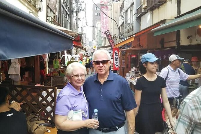 Tuna auction at Toyosu Market with qualified guide and early morning tour of Tsukiji Outer Market - The Guide Experience: Why This Tour Pays for Context