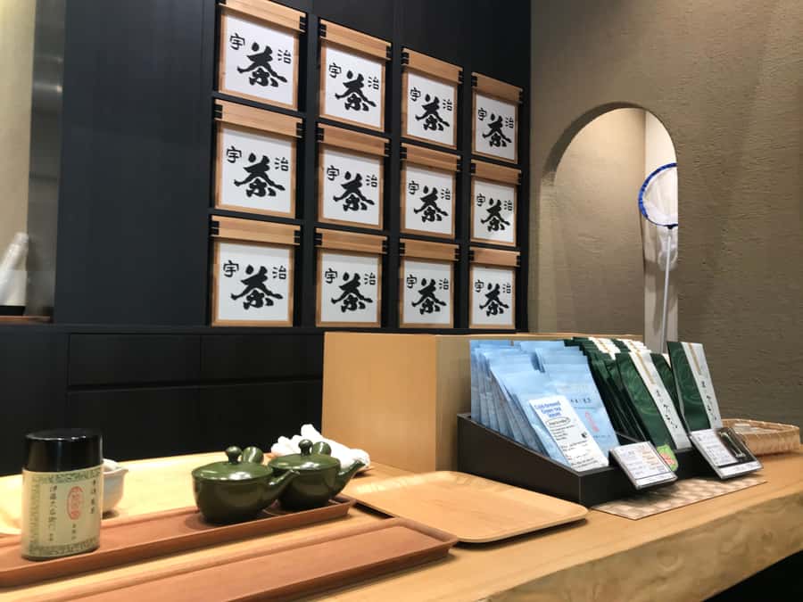 Uji: Green Tea Tour with Byodoin and Koshoji Temple Visits - Why Uji green tea belongs on your Kyoto trip