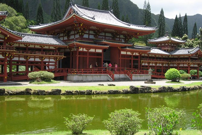 Uji: Private immersion into Kyoto's tea and reglious culture - Stop 4: Byodoin Temple and the Phoenix Hall vibe