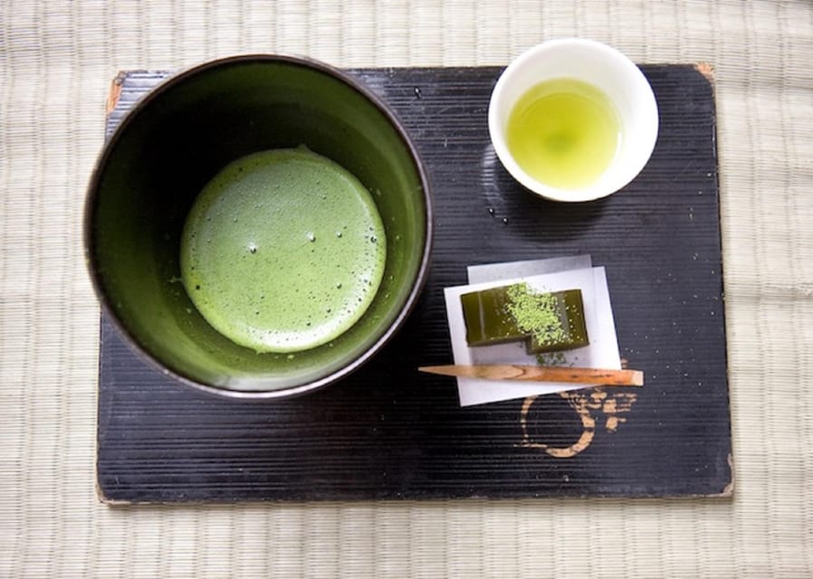Uji: UNESCO Heritage & Tea Ceremony Walking Tour - Small-group format: why it feels better than big-bus sightseeing