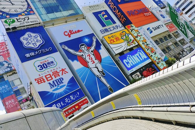 Ultimate Osaka Walking Tour: Castle, Dotonbori & Hidden Gems - Transportation, timing, and the pace that shapes the whole day