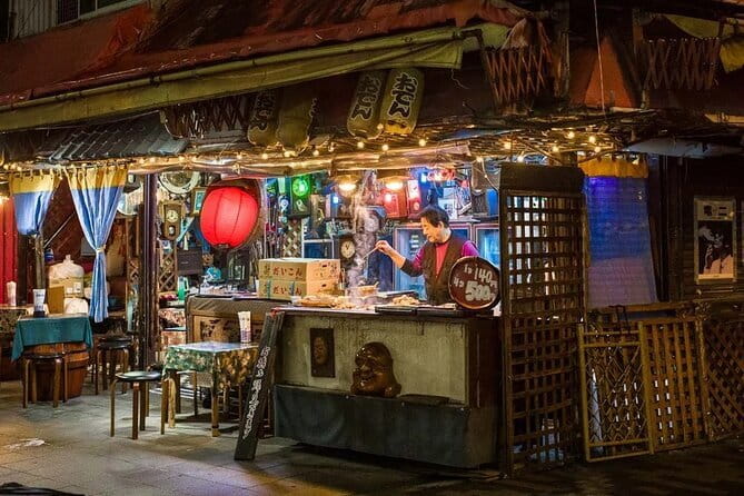 Umami Town Street Food Tour - Small group size (max 7) and why it changes your day