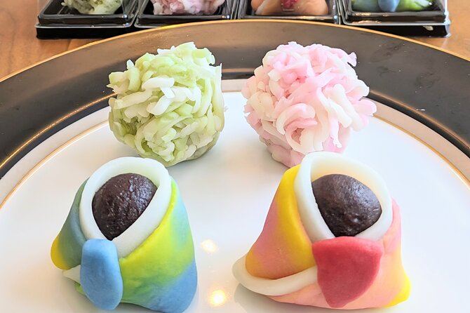 Wagashi traditional japanese sweets class - Sapporo Tips You Can Use Immediately After Class
