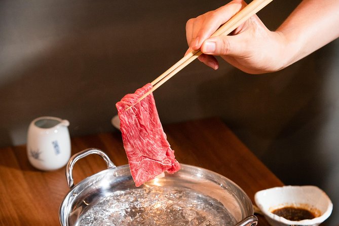 Wagyu & Sake Pairing in Shinjuku – Steak, Shabu-Shabu & More - The sake pairing style: why each pour feels deliberate