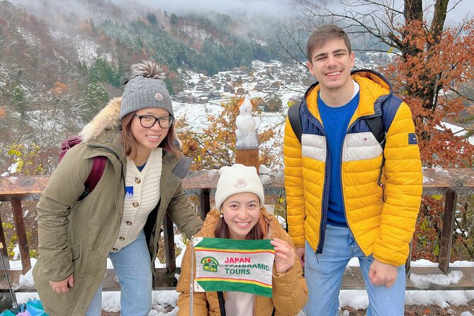 World Heritage Shirakawa-go Perfect Guided Tour from Kanazawa - Ogimachi Castle Observation Deck: the short stop with the best payoff