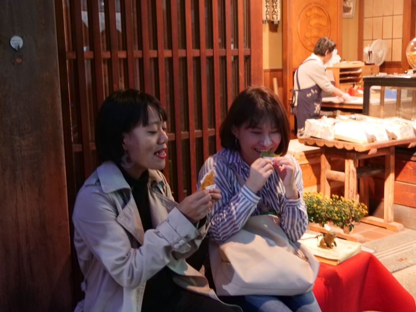 Yanaka District: Historical Walking Tour in Tokyo's Old Town - Pace, comfort, and practical tips that make the day easier