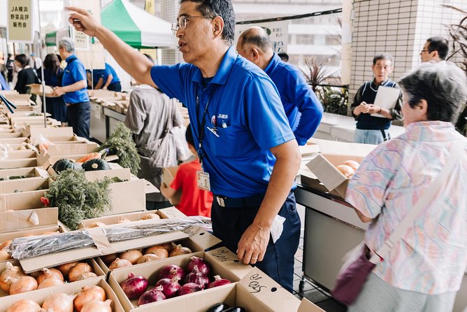 Yokohama Private Food Tours with a Local: 100% Personalized - Chinatown stops with Annin soft cream and market energy
