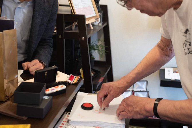 Your Own HANKO Name Seal Activity in Kamakura. - The craftsmanship step: how the engraving actually gets finished